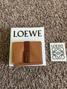 Loewe Two-Tone Tan and Brown Pebbled Leather Card Case